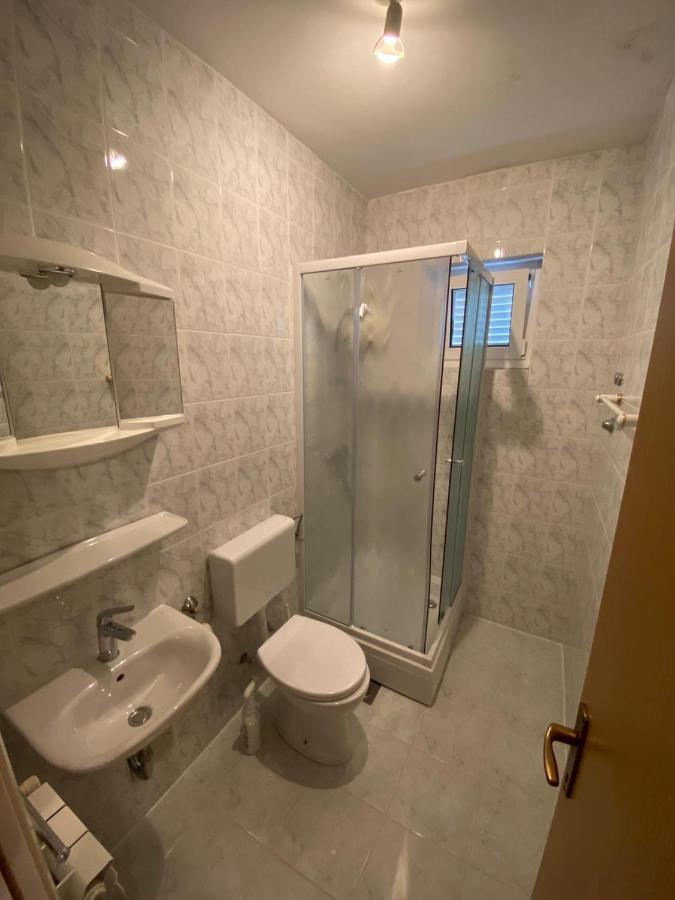 Apartment Coskovic Rosini ภายนอก รูปภาพ