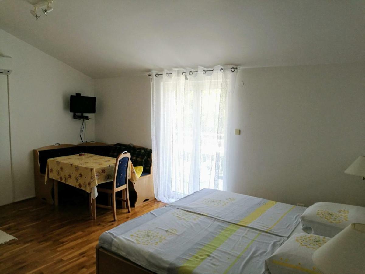 Apartment Coskovic Rosini ภายนอก รูปภาพ